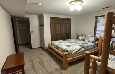 The Great Outdoors - Fantastic home - Lake Cascade - Game room - A/C - Lots of parking - Foto 67