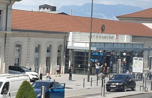 Riviera face à la gare - Foto 11