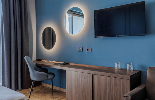 Hotel DeVille - Photo 53