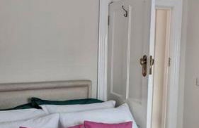 Charming Character House in Beautiful Neighborhood - Foto 10