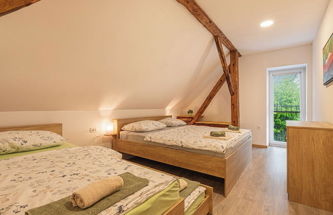 Holy Harmony Suites Apartments - Foto 2