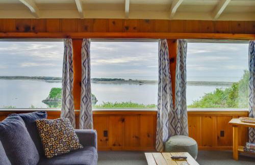 Rustic Coastal Smith River Cottage with Ocean Views! - Foto 7