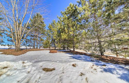 Charming Wisconsin Getaway with Nearby Lake! - Foto 37