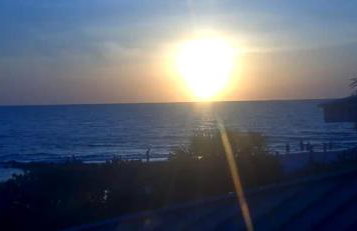 Beachside chillin - Foto 1