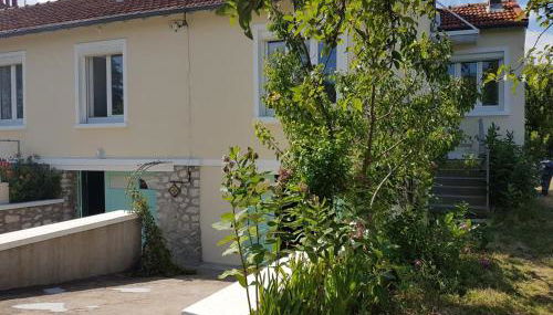 Charmant gîte proche Château Chambord avec jardin et parking - FR-1-491-410 - Foto 3