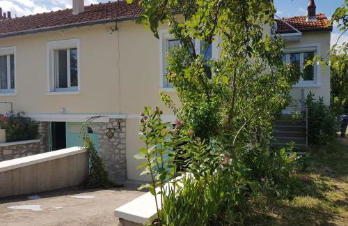 Charmant gîte proche Château Chambord avec jardin et parking - FR-1-491-410 - Foto 3