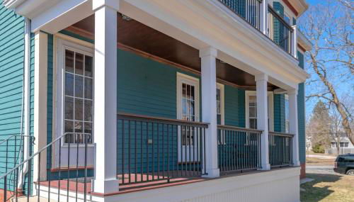 Luxury on Back Cove - Three Gables - Photo 4