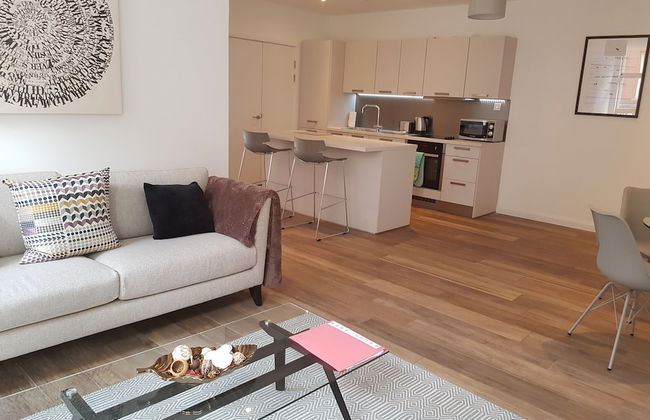 Berkshire House - Photo 20