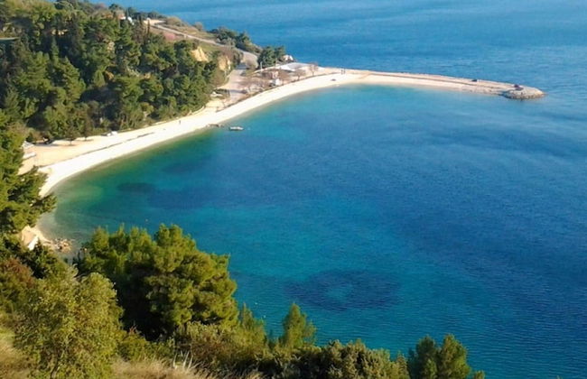 A3 - Luxury apt w big Balcony, 4 min Walk to Beach - Photo 39