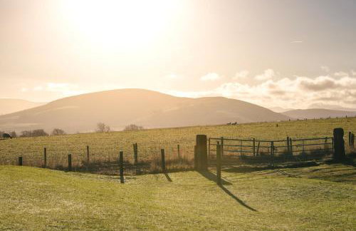 The Suite Retreat in Westmorland and Furness - Photo 57