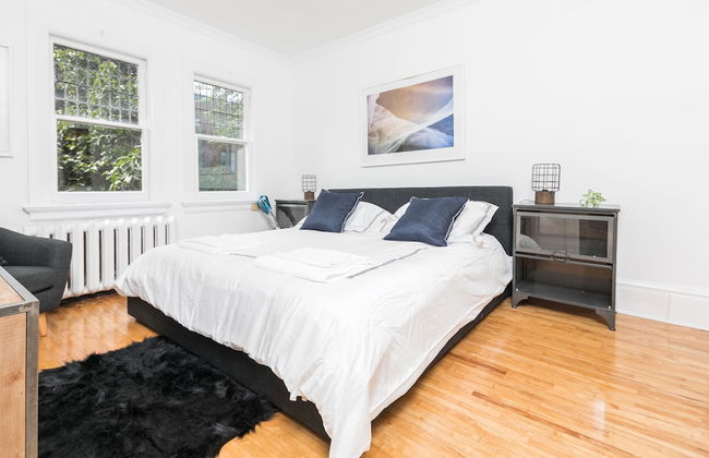 Applewood Suites - Bathurst & College - Foto 6