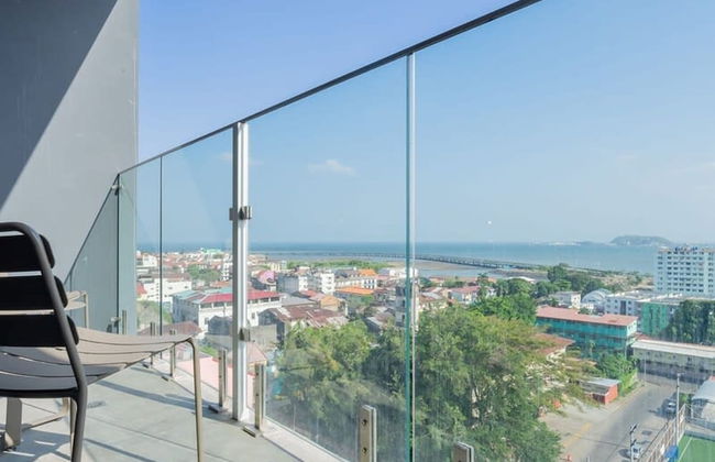 Spectacular 1BR With Balcony in Santa Ana - Photo 7