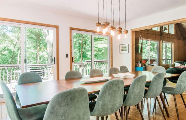 Northern Nights Chalet by Wanderlust Abodes - Foto 42