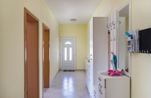 Home with private pool near Trogir - Foto 30