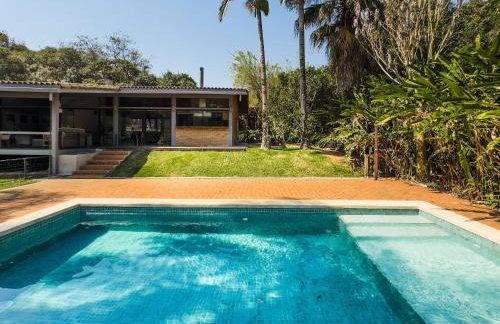 Casa térrea de alto padrão com piscina e cozinha de cinema na Granja Viana - Foto 16