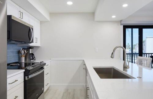 Sundial A201- Premier Beach View Two Bedroom Residence at Sundial Sanibel - Foto 7