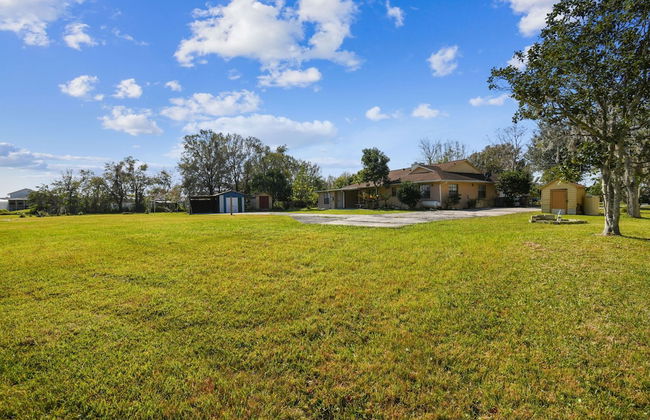 TRANQUILITY. Gated Estate Home. Privacy. - Foto 1