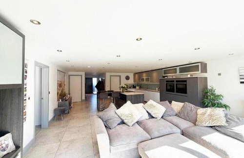 Large 4 Bedroom Seaside House by the beach and cliffs - Foto 16