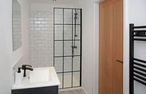 Modern Luxury 4 Bed House in Heart of Macclesfield - Foto 6