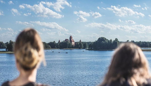 Trakai Town and Castle Tour with Karaim Lunch - Private Tour - Photo 3