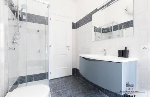 GFC Eternal Rome Apartment - 5min to Tiburtina Station MetroB, 2 Bathrooms, Terrace, A-C - Photo 34