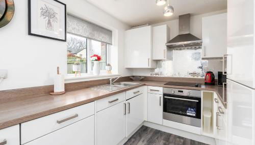 Charming 3 Bedroom Home with Garden near Doncaster - Foto 2