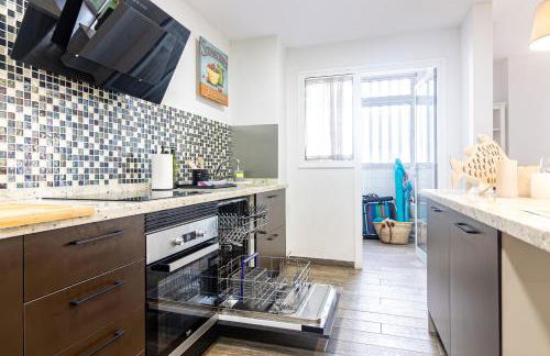 Malaga Center Flat Beach & Terrace - Photo 12