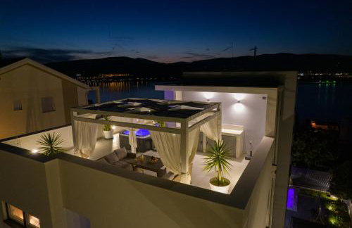 Luxury Villa Sun Stone heated pool & whirlpool - Foto 47