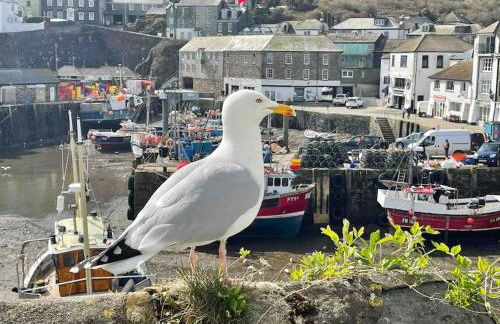 Fabulous 2 Bed Cottage - Outstanding Sea Views - Foto 26