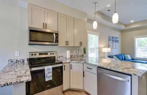 Charming Ocean Isle Beach Home about 1 Mi to Beach! - Foto 9