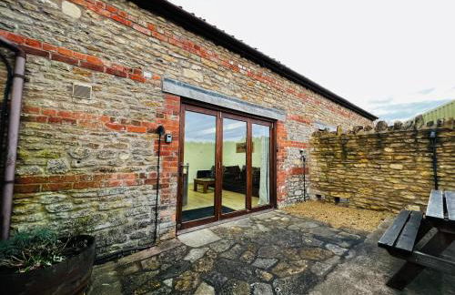 Stable Cottage with pre booked use of Indoor Swimming Pool - Photo 3