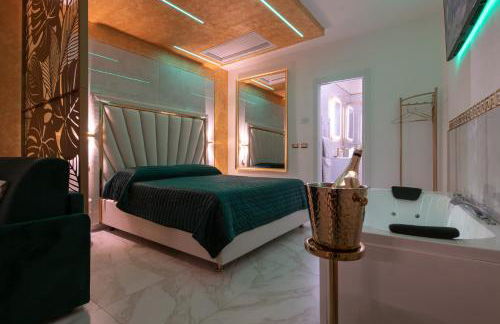 FASHION APARTMENT GOLD Bologna with JACUZZI & CAR GARAGE - Foto 1