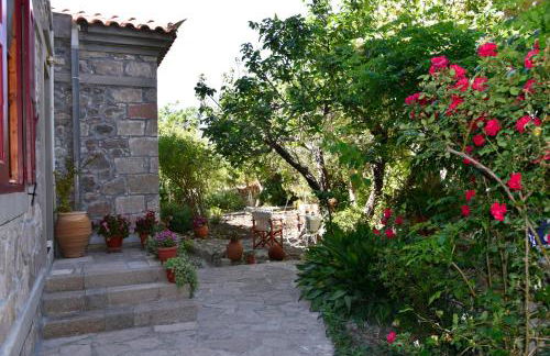 Evanthia Toroz Rooms & Studios - Photo 17