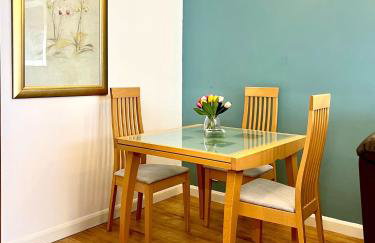 Rotherham Wickersley Village 2 Bedroom Apartment - Foto 9