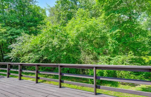 Private Hot Tub and Covered Deck Cozy Whittier Gem - Foto 25