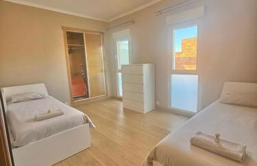 Modern flat and private attic close to beach - Foto 10