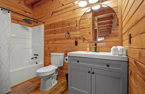 Mountain Top Hideout - Cabin Inspired Modern Ranch - Foto 12