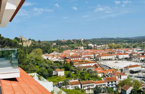 Vila Pombal Tomar Apartments - Pool & City Views - Foto 33