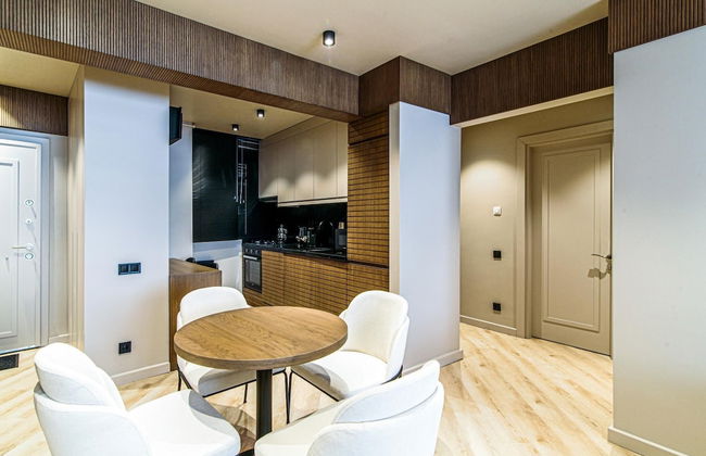 Chic and Convenient Flat in Central Besiktas - Photo 9