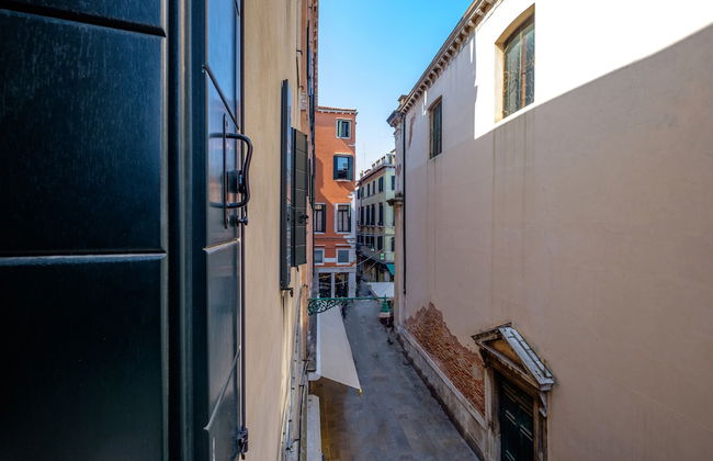 The Lion House - Foto 72