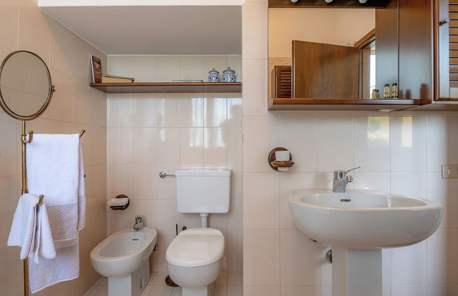 Swan Lake by Wonderful Italy - Foto 18