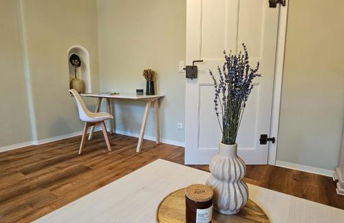 MiCasa Rooms - Altbauflair im Denkmal, Parken, nahe Messe - EGA - MDR - Photo 4