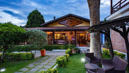 Il Borgo sul Lago - Photo 2