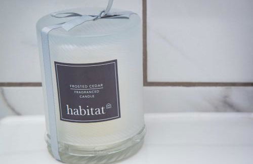 Bridge Court by Sterling Edge Apartments - Luxury Aparthotel - Stylish 1-bed Apartments - Balcony with Canal View or Private Garden - Free Parking - Foto 53