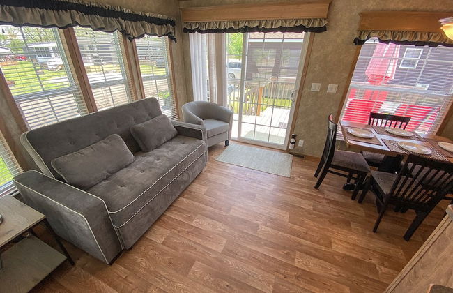 Falcon Cottages - Photo 25