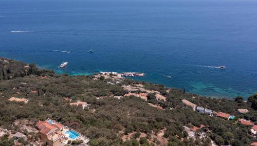 Angela - Photo 5, Other