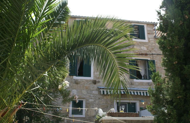 Traditional House With two Apartments - Foto 13