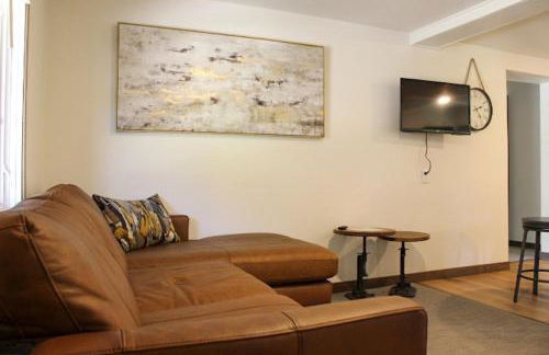 Cabin 2 at Horse Creek Resort - Foto 6