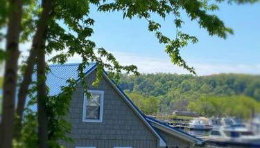 Floating Cottage on the River Nantucket - Foto 1