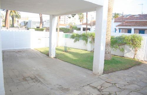 Charming seafront villa - Photo 24